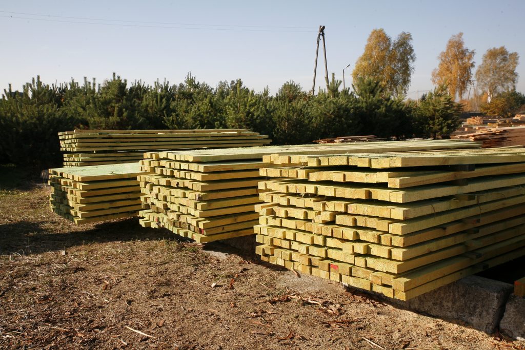 Łaty i kontrłaty – drewno konstrukcyjne