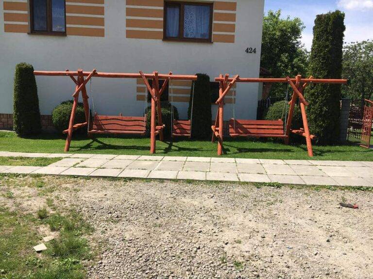 Wyroby ogrodowe i stolarskie – realizacje dla inwestycji (deweloperzy, hotele, ogrody)