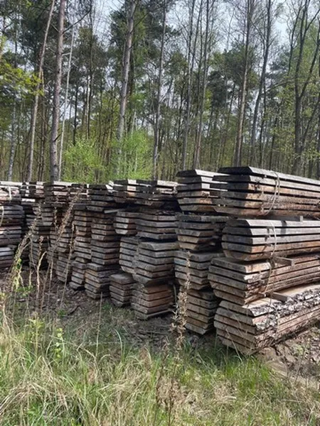 Tarcica sosnowa sezonowana | 53–55 mm | 6 mb | szer. 30+ cm | SPRZEDAM