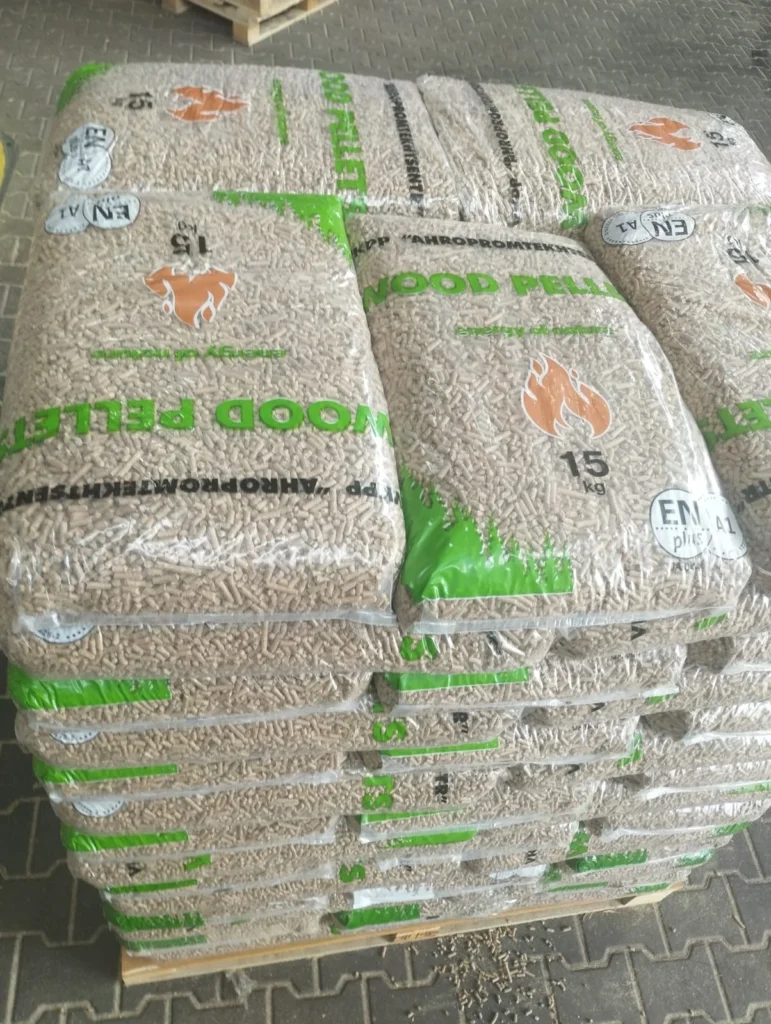 Pellet drzewny A1 ENplus – worki 15 kg – hurt i detal – Głowno, Stryków